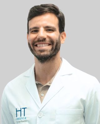 Retrato profesional de Dr. Jorge Escartín